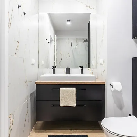 Wilanow Prestige アパート ワルシャワ